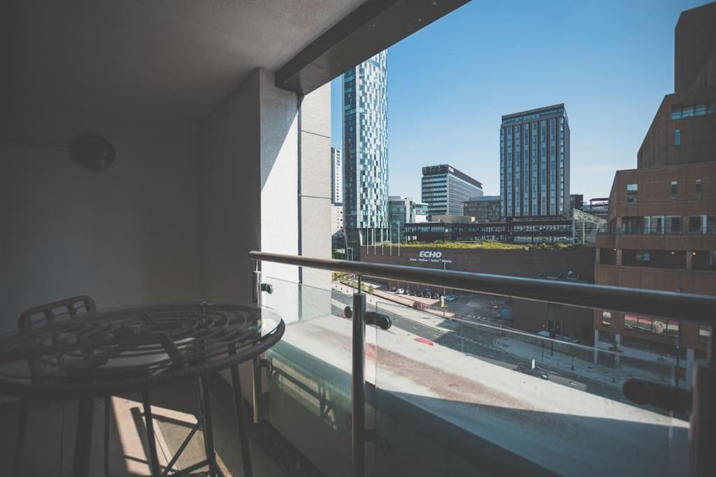 Luxurious 1 Bed - View Apartamento *
